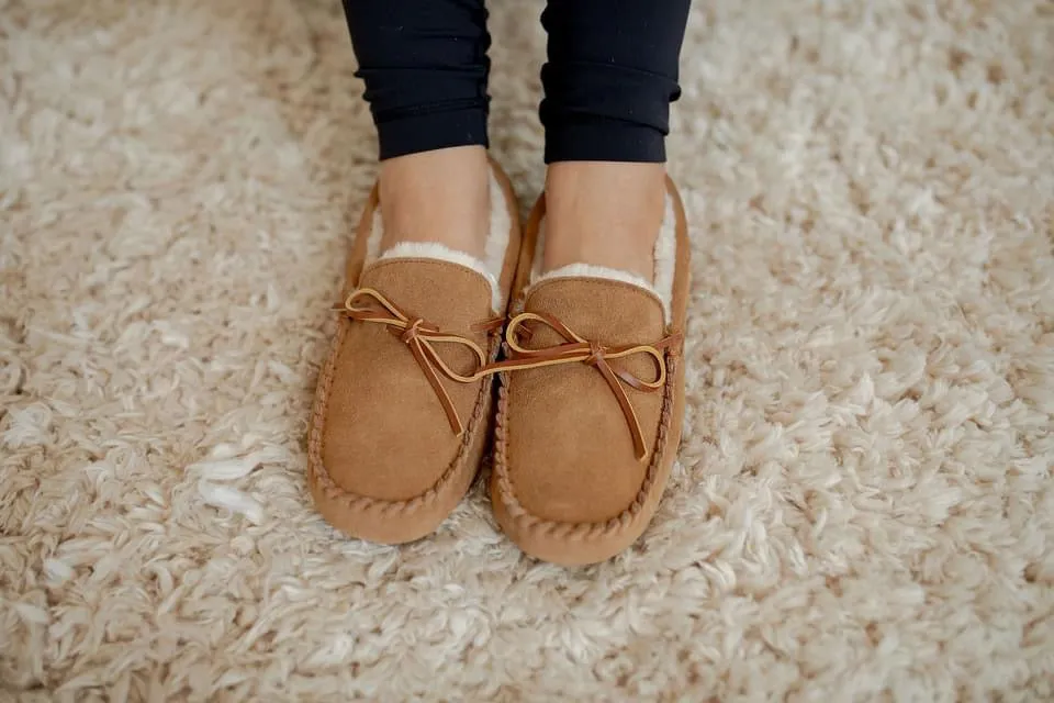 A Treat for your Feet!  Fur Lined Moccasins - Tan or Pink