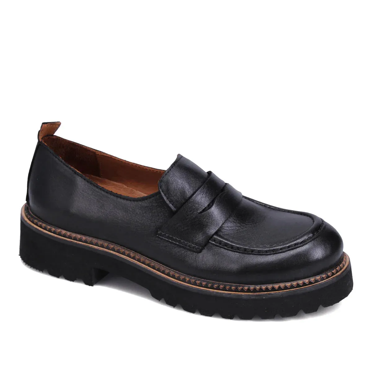 Bueno Annie Loafer | Black   Merlot