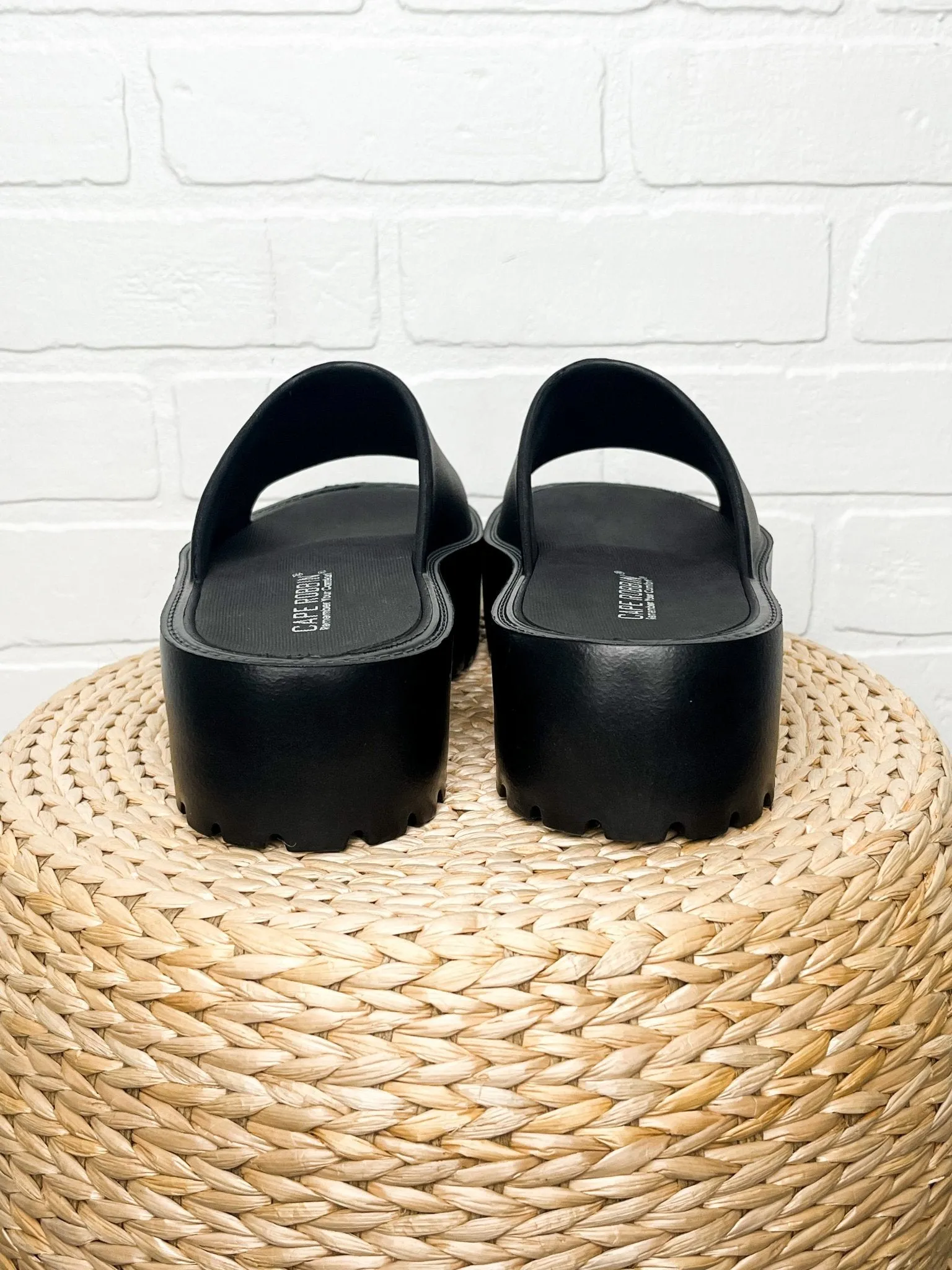 Oriya chunky sandal black