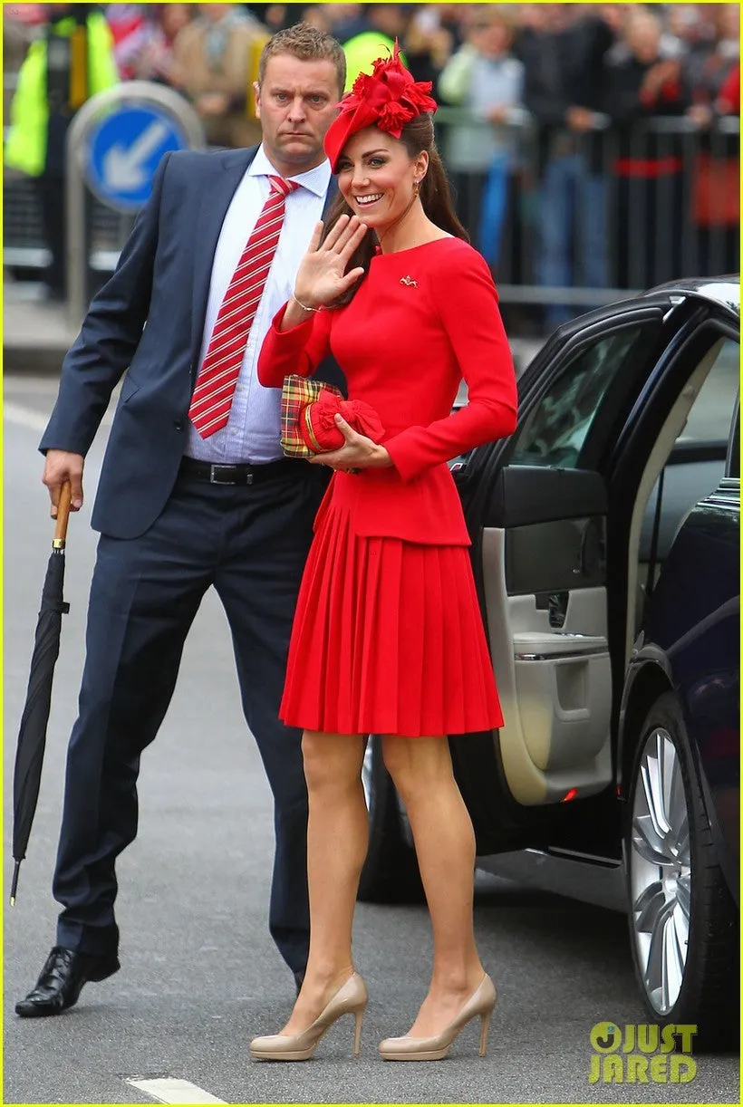 Red Princess Kate Middleton Corset Cocktail Dress Peplum Prom Celebrity Formal Dress Diamond Jubilee River