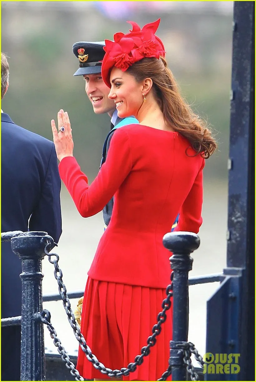 Red Princess Kate Middleton Corset Cocktail Dress Peplum Prom Celebrity Formal Dress Diamond Jubilee River