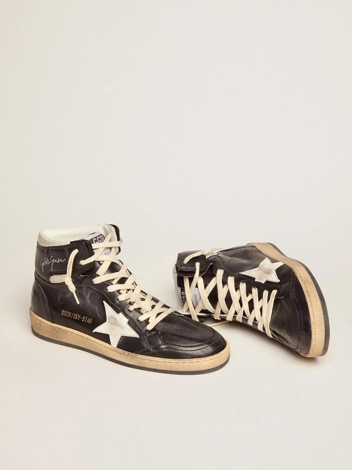 Women's Sky Star in Black Nappa w/ White Star